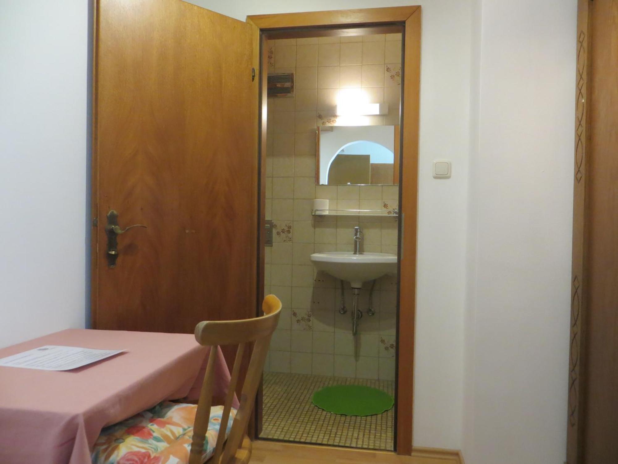 Hotel Garni Haus Jagerwirt Fuschl am See Habitación foto